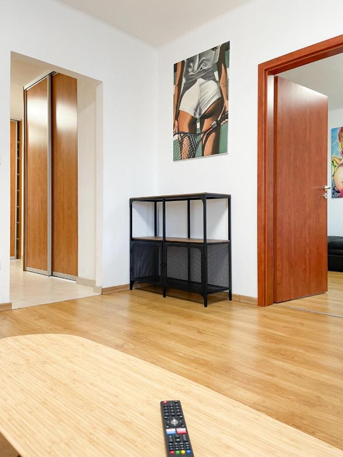 City Center 2 Bedroom A/C Apartment Μπρατισλάβα Εξωτερικό φωτογραφία