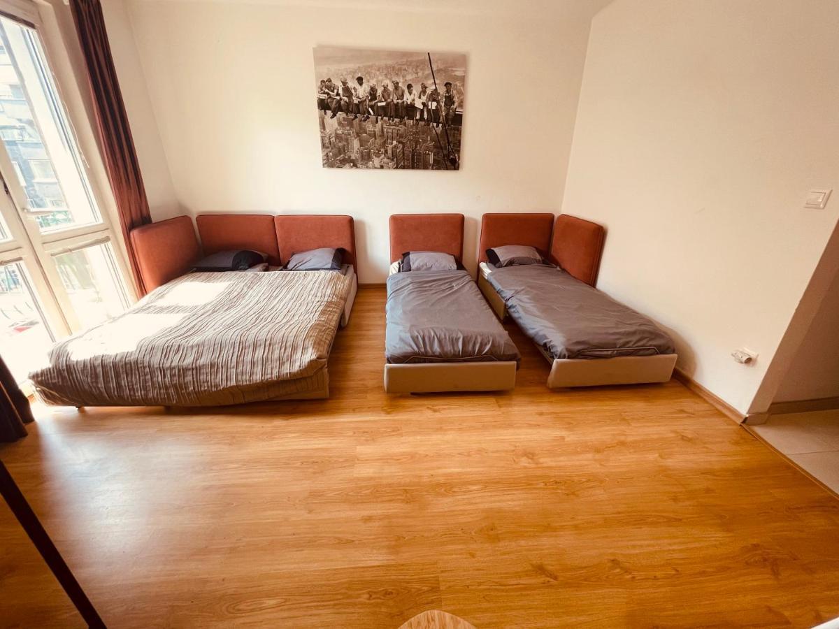 City Center 2 Bedroom A/C Apartment Μπρατισλάβα Εξωτερικό φωτογραφία